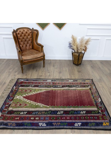 Abike El Dokuma Mihraplı Köy Kilim 127X 184 cm