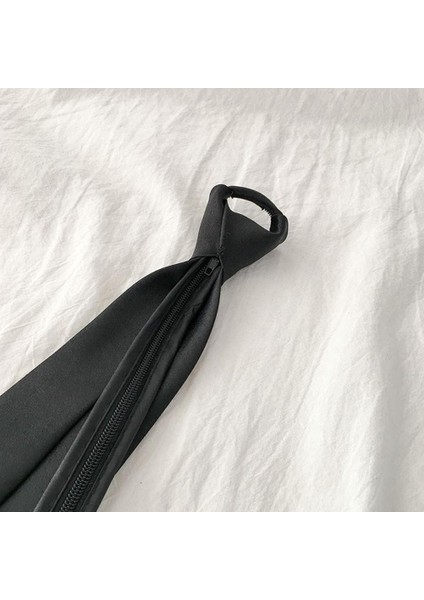 Uni Bağları Retro Ipeksi Dar Boyun Kravat Ince Pürüzsüz Kadın Papyonu Kore Tarzı Basit Zarif Tüm Maç Moda Kravat 2022 (Yurt Dışından) fırsatları