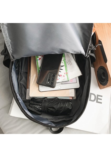 Üniversite Öğrencileri ve Lise Öğrencileri Için Büyük Kapasiteli Baskılı Karikatür Sırt Çantası (Yurt Dışından) modelleri