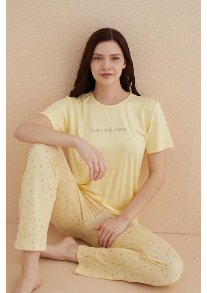 Kadın Pijama Takımı Kısa Kol Sıfır Yaka