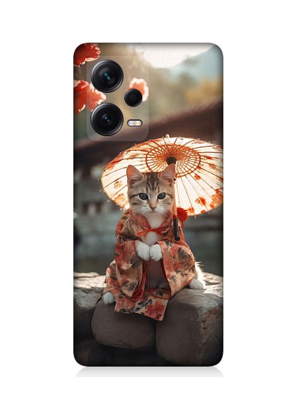 Xiaomi Redmi Note 12 Pro Plus Uyumlu Geyşa Kıyafetli Kedi Desenli Silikon Kılıf