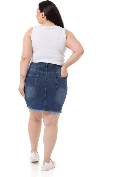 Büyük Beden Eteği Püsküllü Düğme Detaylı Mavi Denim Mini Etek modelleri