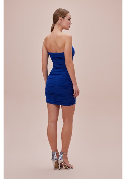 Saks Mavisi Straplez Pencere Detaylı Jarse Mini Elbise