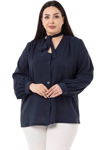 Büyük Beden Boyundan Bağlama Detaylı Manşetli Lacivert Gömlek indirimleri