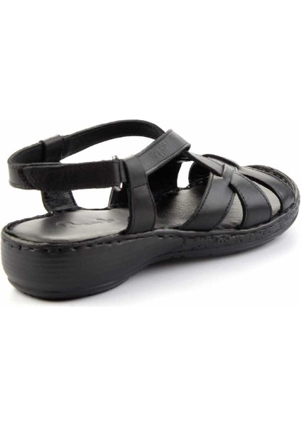 Siyah Deri Kadın Sandalet K05809926603 modelleri