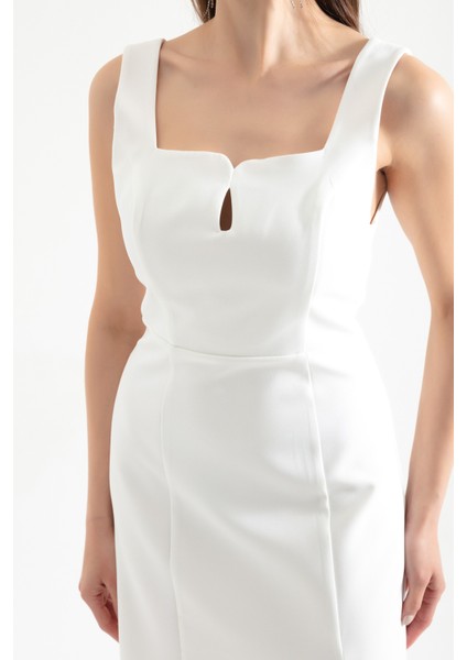 Kadın Beyaz Kare Yaka Yırtmaçlı Midi Elbise fırsatları