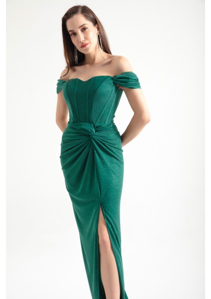 Kadın Zümrüt Yeşili Kruvaze Astarlı Korse Detaylı Uzun Simli Abiye modelleri