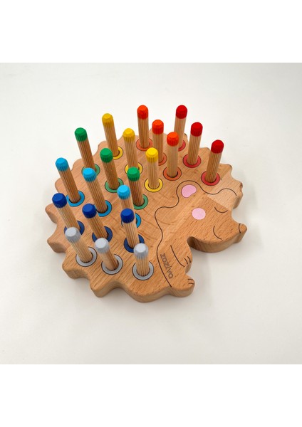 Montessori Eğitici Ahşap Oyuncak – Tak Çıkar Renkli Ahşap Bebek Kirpi Oyuncak