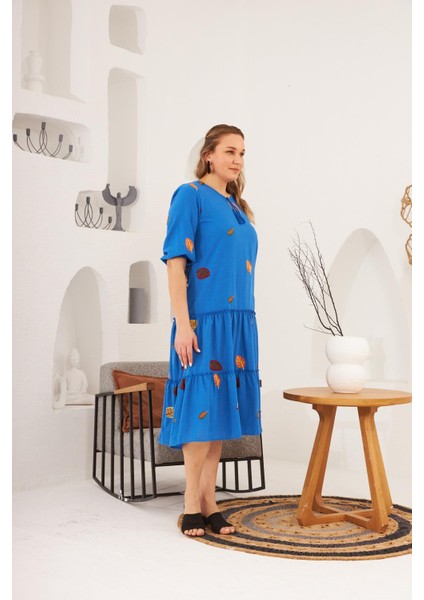 Yaka ve Nakış Detaylı Büyük Beden Elbise Indigo fırsatları