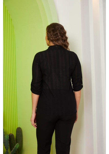 Cep ve Kol Detaylı Büyük Beden Siyah Gömlek indirimleri