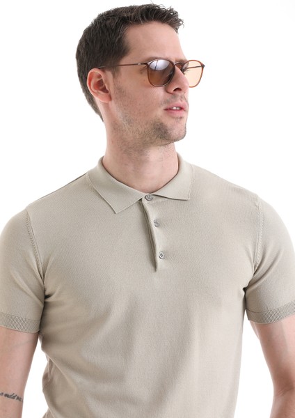 Bej Regular Fit Düz Rayon Polo Yaka Tişört fırsatları