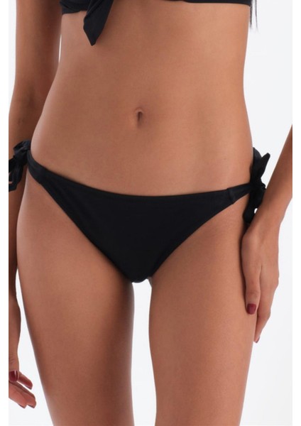 Kadın Spagetti Bikini Alt 3005