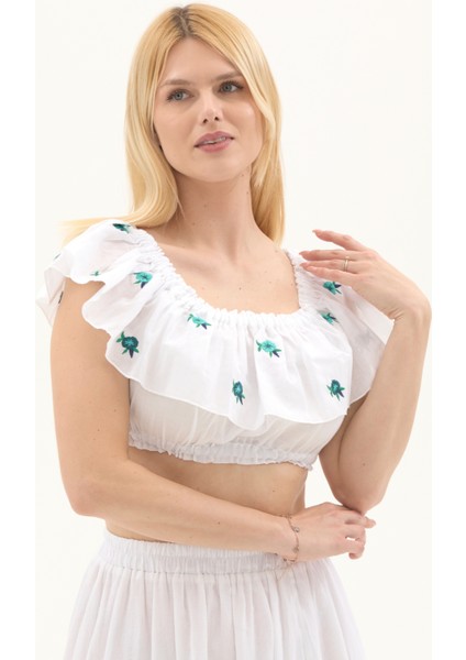 Beyaz Vual Nakışlı Yazlık Crop Bluz fiyatları