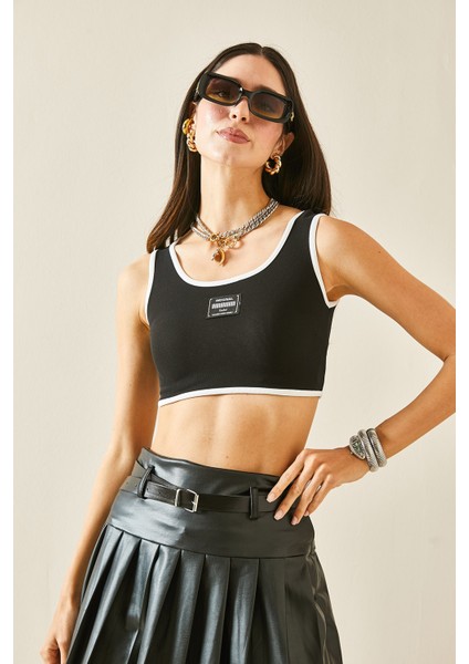 Siyah Kalın Askılı Crop Bluz 5YXK2-48471-02