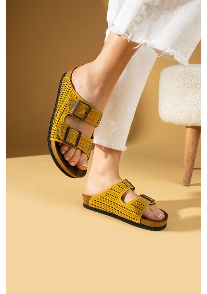 Çift Tokalı Taş Detaylı Anatomik Taban Kadın Terlik 51-600-24 modelleri