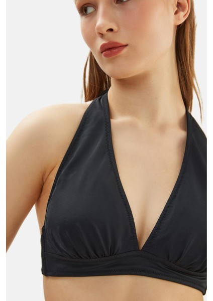 Kadın Siyah Geniş Üçgen Bikini Üst 2510