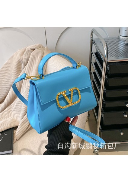 Sınır Ötesi Omuz Kadın Çantası 2024 Yeni Stil Basit Moda Üst Düzey Elde Tutulan Crossbody Çanta Yabancı Stil Çanta (Yurt Dışından)