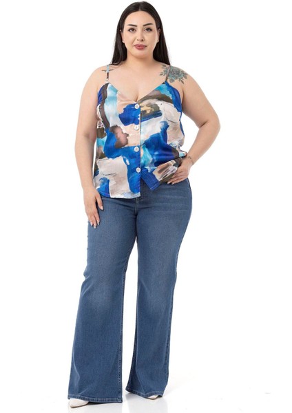 Büyük Beden Ayarlanabilir Ince Askılı Önü Düğmeli Batik Desenli Mavi Bluz fiyatları