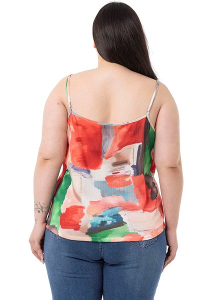 Büyük Beden Ayarlanabilir Ince Askılı Önü Düğmeli Batik Desenli Kırmızı Bluz modelleri