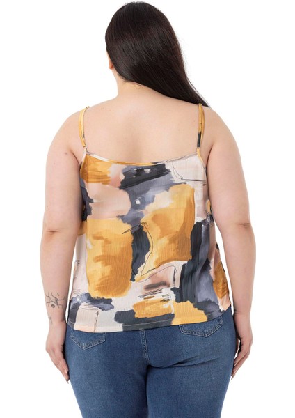 Büyük Beden Ayarlanabilir Ince Askılı Önü Düğmeli Batik Desenli Hardal Bluz modelleri