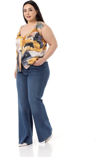 Büyük Beden Ayarlanabilir Ince Askılı Önü Düğmeli Batik Desenli Hardal Bluz indirimleri