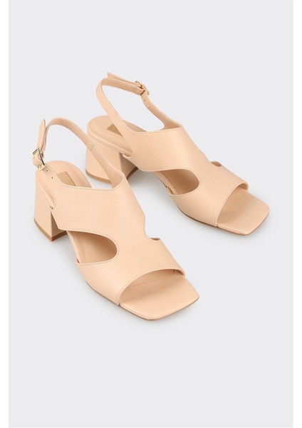 Bej Deri Kadın Sandalet fiyatları