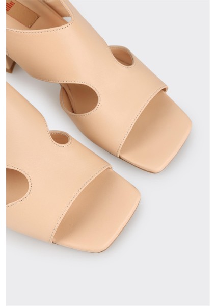 Bej Deri Kadın Sandalet fırsatları
