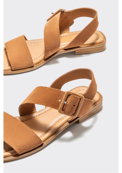Taba Deri Kadın Düz Sandalet fırsatları