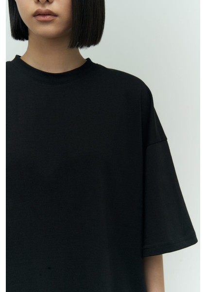 Kadın Oversize Penye Kısa Kollu T-Shirt