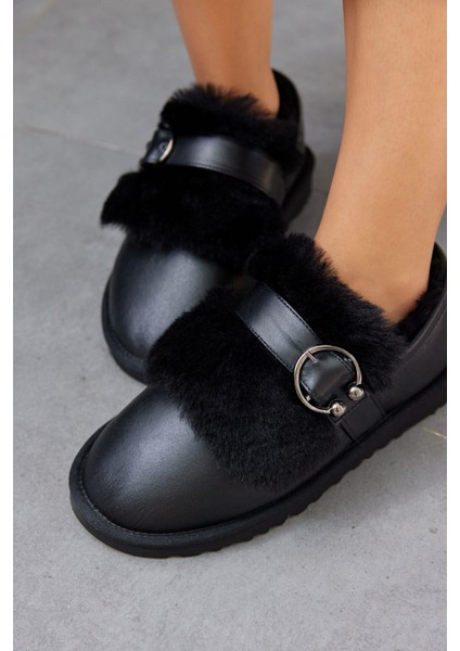 Suffle Siyah Hakiki Deri Kürklü Kadın Bot