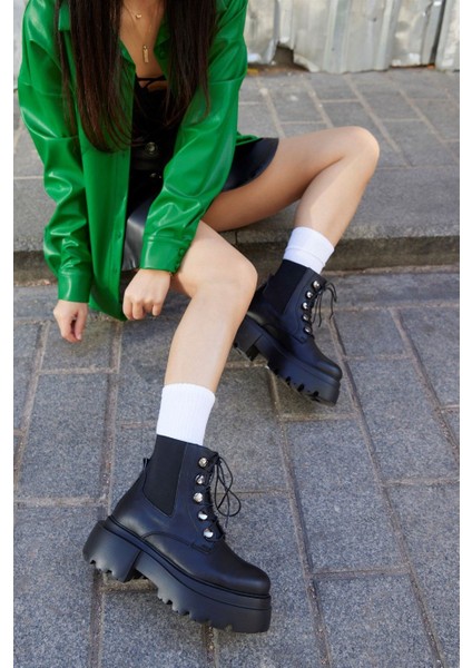 Brenda Siyah Hakiki Deri Kalın Tabanlı Kadın Bot fiyatları