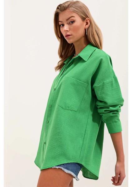 Kadın Yeşil Tek Cepli Oversize Keten Ayrobin Gömlek HZL24S-BD1201531