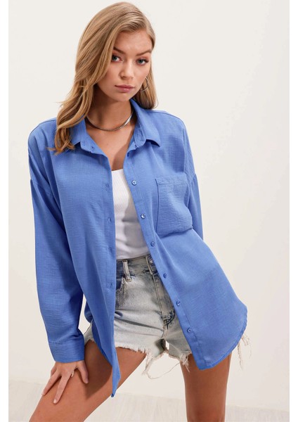 Kadın Mavi Tek Cepli Oversize Keten Ayrobin Gömlek HZL24S-BD1201531 fiyatları