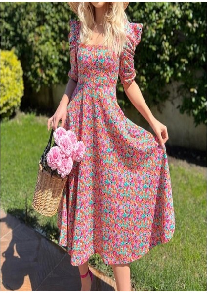 Desenli Kol Pileli Volanlı Elbise