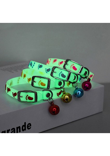 Siyah Stil Geceleri Glow Köpekler Kediler Ayarlanabilir Kolye Pet Parlayan Yaka Bells ile Güvenlik Gece Yürüyüş Aydınlık Yaka Malzemeleri B03E (Yurt Dışından) fiyatları