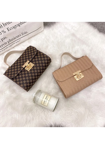 07 16.5X11.5X5CM 2022 Trend Kadın Omuz Çantası Çanta Kontrol Kabartmalı Küçük Messenger Çanta Kadınlar Için Moda Bayanlar Crossbody Çanta Bolso Mujer (Yurt Dışından) fırsatları