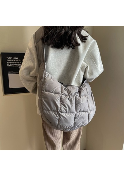 Altın Kış Uzay Pamuk Kadın Koltuk Altı Çantası Kapitone Yumuşak Tasarımcı Omuz Çantaları 2023 Aşağı Yastıklı Lüks Satchel Katı Crossbody Çanta (Yurt Dışından) fırsatları