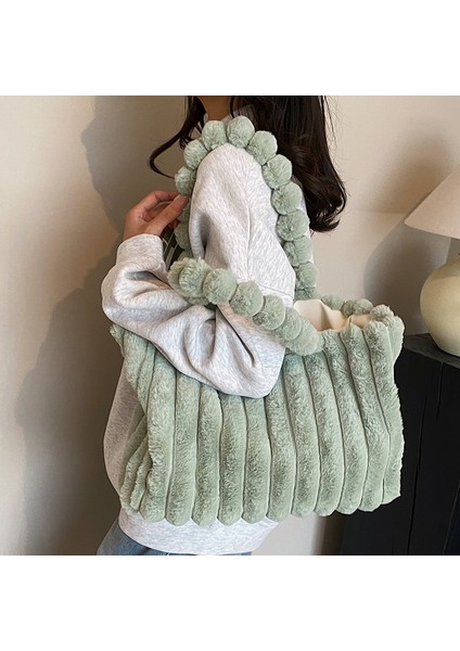 Pembe Kadın Peluş Kare Koltuk Altı Çanta Sonbahar ve Kış Kürklü Moda Omuz Çantası Büyük Kapasiteli Alışveriş Çantası Düz Renk Kabarık Çanta (Yurt Dışından) fırsatları