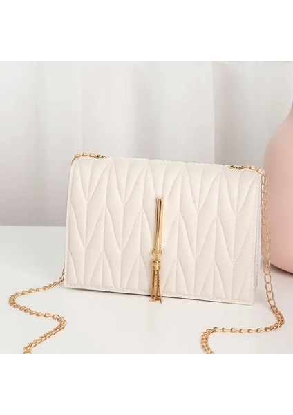 Beyaz Moda Püskül Flap Crossbody Çanta Mini Zincir Çanta Kadınlar Için 2023 Yeni Lüks Tasarımcı Çantalar Rahat Kare Omuz Çantası (Yurt Dışından)