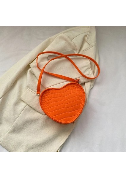 Oeange Moda Kalp Şekli Kadınlar Için Crossbody Çanta Yeni Katı Keçe Omuzdan Askili Çanta Rahat Bayan Çanta Tasarımcısı Kadın Çanta (Yurt Dışından)