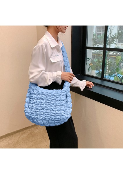 Siyah C 32X27X12CM Kadın Kapitone Çanta Kirpi Tote Çanta Yastıklı Kabarık Crossbody Çanta Büyük Kapasiteli Messenger Hobo Çanta Naylon Kabarcıklar Bulut Çanta 2023 (Yurt Dışından) indirimleri