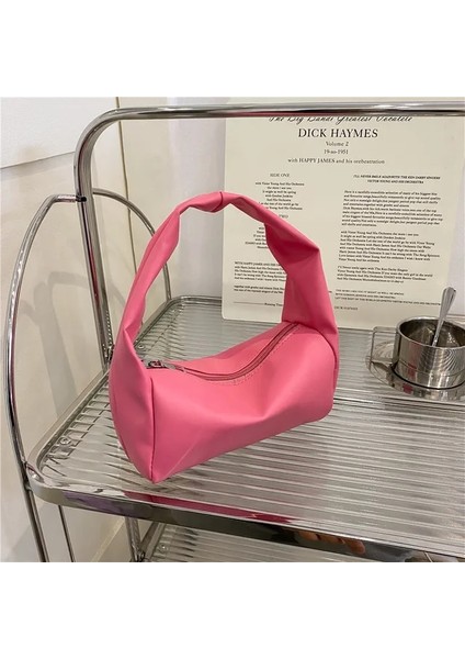 Pembe 2023 Yeni Bir Omuz Koltukaltı Çanta Moda Düğüm Tofu Çanta Kadın Subaxillary Çanta Basit Rahat Yumuşak Yastık Çanta Düz Renk (Yurt Dışından)