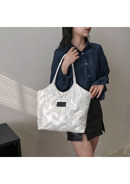 Siyah Kadın Yastıklı Tote Çanta Çok Yönlü Katı Kirpi Çanta Büyük Kapasiteli Kapitone Omuz Çantası Rahat Kış Işe Gidiş Çantası (Yurt Dışından) indirimleri