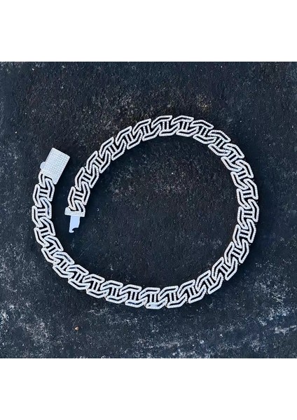 Gümüş Tarzı 50CM Lüks Tasarımcı H Harfi Kedi Köpek Tasmaları Bling Diamondd Küba Zincir Köpek Kolye Altın Renk Pet Takı Aksesuarları Ayarlanabilir (Yurt Dışından) modelleri