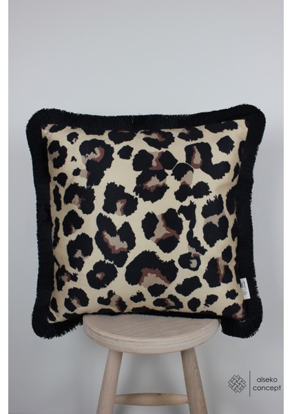 Siyah Püsküllü, Leopar Desen, Dekoratif 43X43CM Kare Kırlent Kılıfı