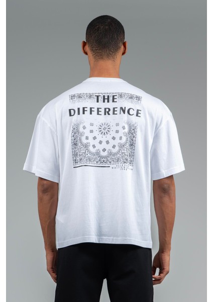 Oversize Erkek Bisiklet Yaka Beyaz T-shirt fiyatları