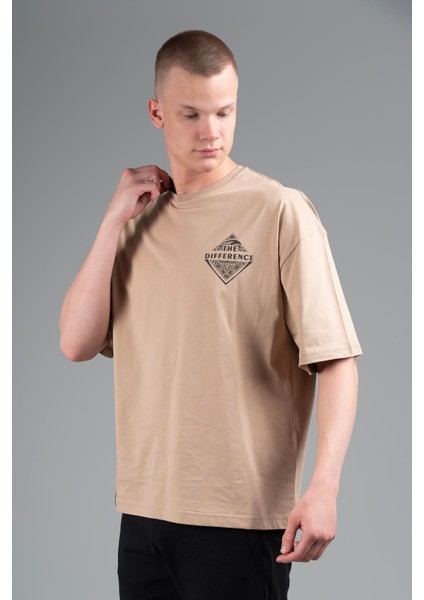 Oversize Erkek Bisiklet Yaka Açık Vizon T-shirt