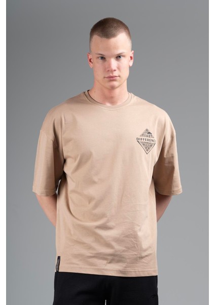 Oversize Erkek Bisiklet Yaka Açık Vizon T-shirt modelleri