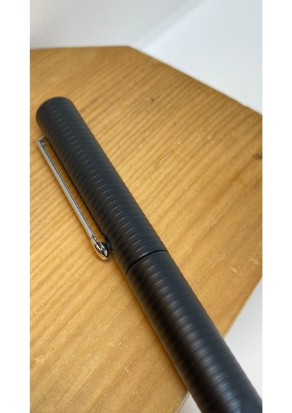 Blacklıne Tükenmez Kalem Siyah fiyatları