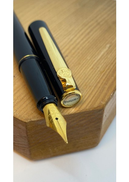 Dıplomat Black Prestij Dolma Kalem fiyatları